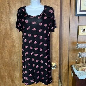 NWT Fan’s Galore 🔥